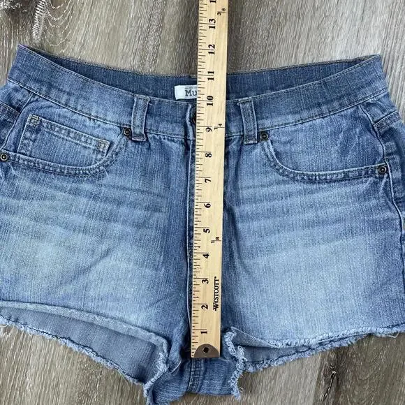 Mudd High Rise Raw Hem Daisy Duke Jean Shorts Women’s 13 Distressed Vintage Cut - Picture 14 of 16